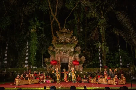 Bali Arma Legong Dance Performance